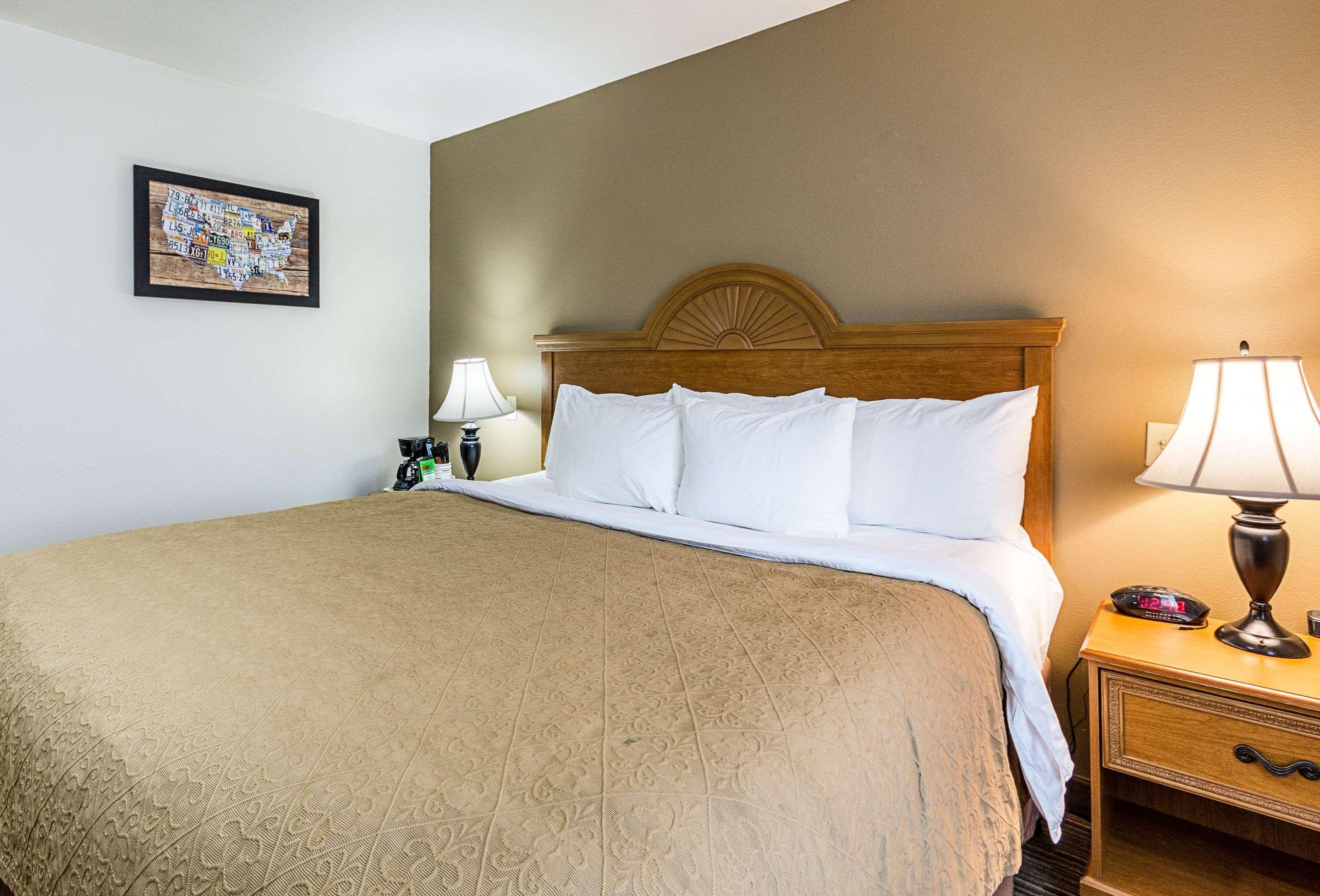 Econo Lodge Livingston Gateway To Yellowstone Bagian luar foto