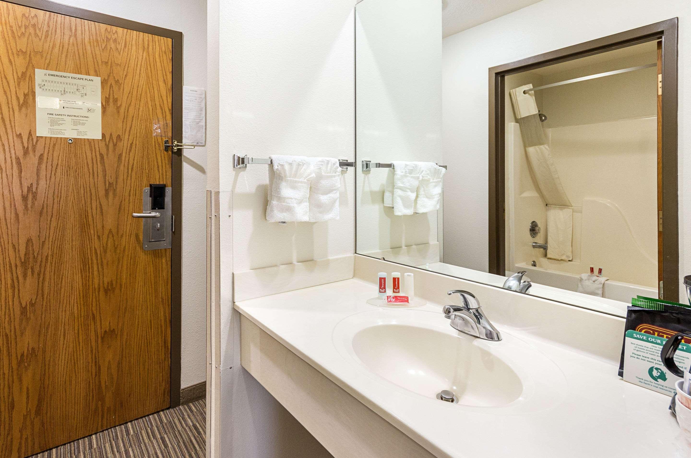 Econo Lodge Livingston Gateway To Yellowstone Bagian luar foto