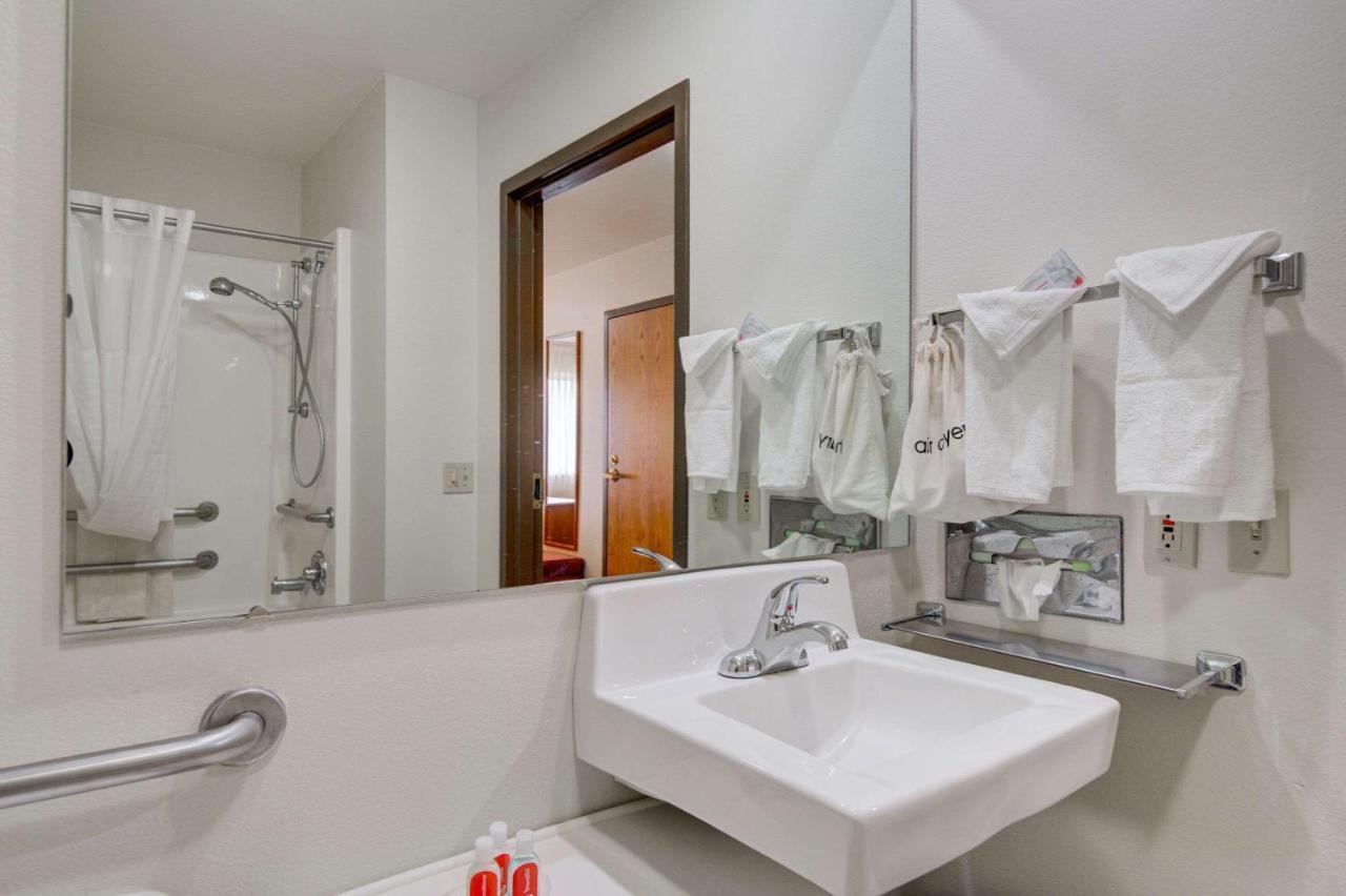 Econo Lodge Livingston Gateway To Yellowstone Bagian luar foto