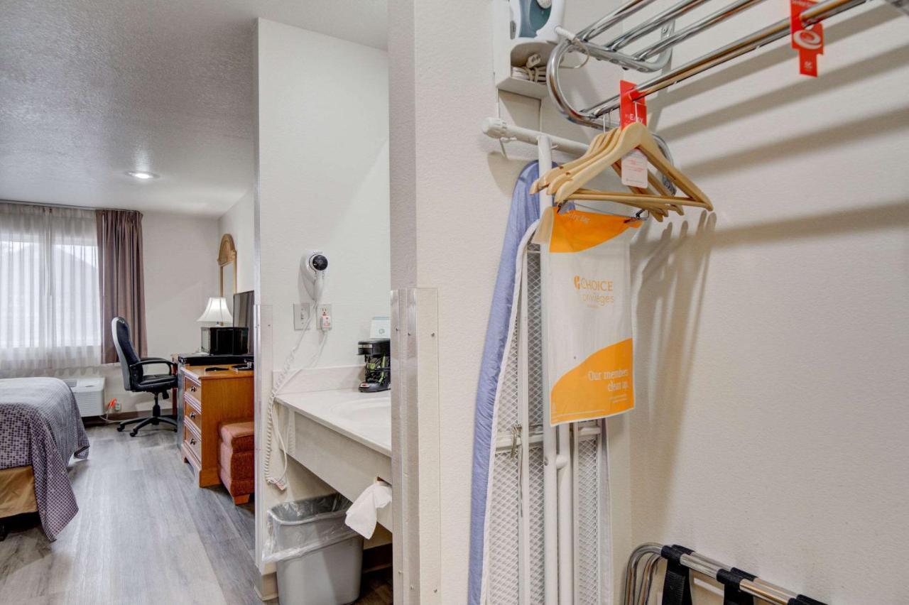 Econo Lodge Livingston Gateway To Yellowstone Bagian luar foto