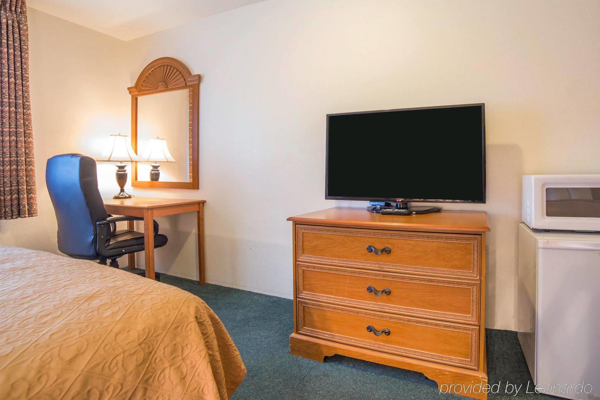 Econo Lodge Livingston Gateway To Yellowstone Bagian luar foto