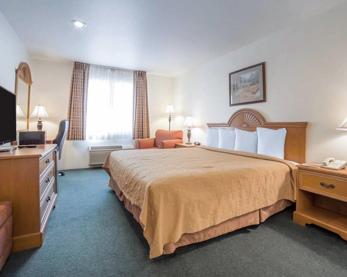Econo Lodge Livingston Gateway To Yellowstone Bagian luar foto