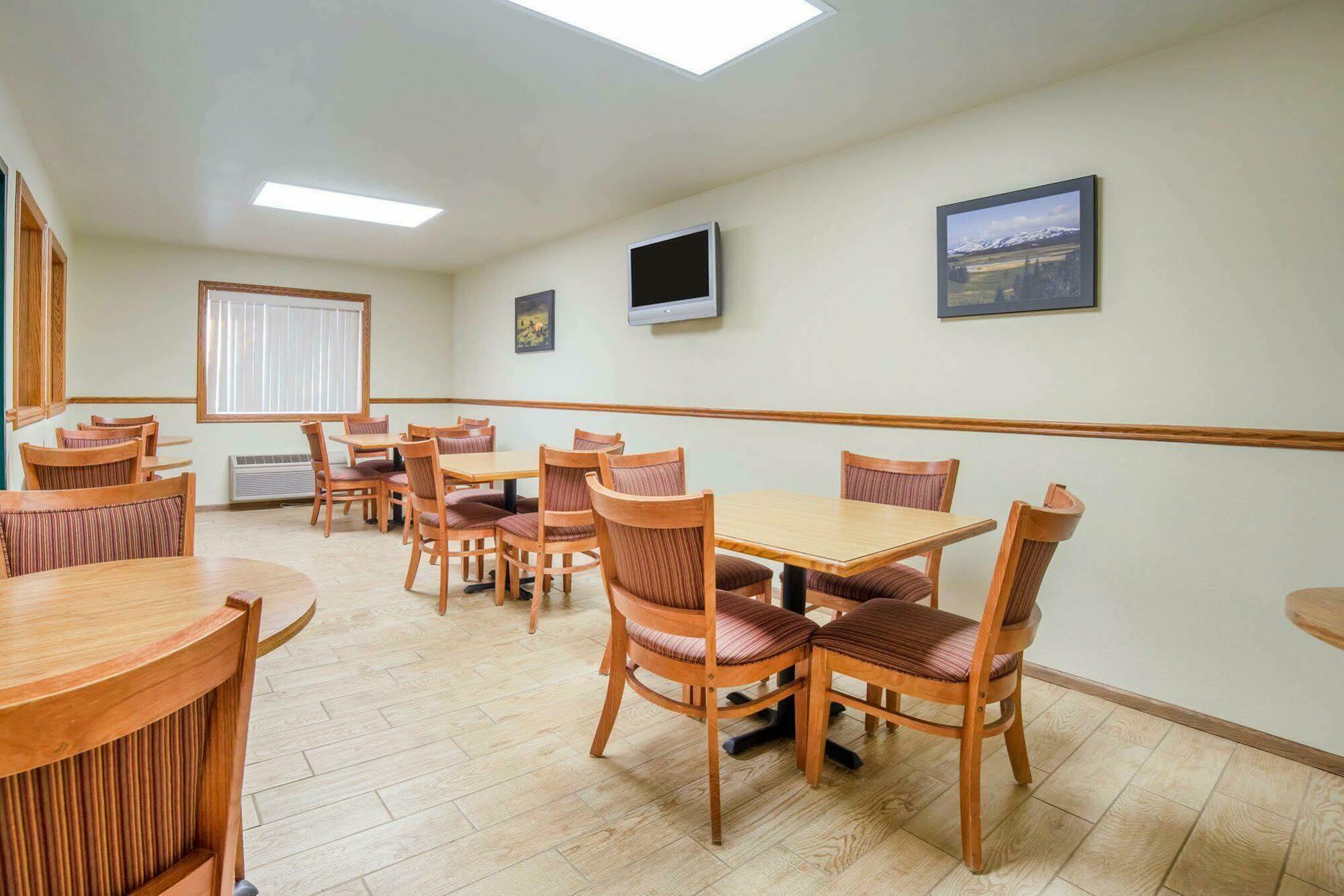 Econo Lodge Livingston Gateway To Yellowstone Bagian luar foto