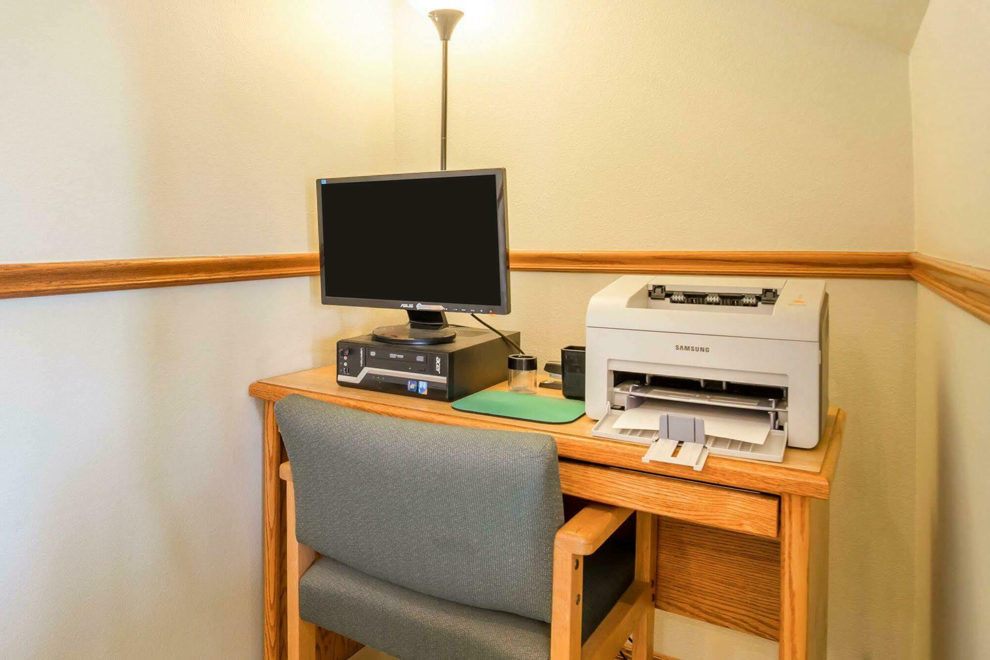 Econo Lodge Livingston Gateway To Yellowstone Bagian luar foto